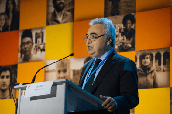 Solar PV to Drive 80% of Global Renewables Growth by 2030, IEA Says