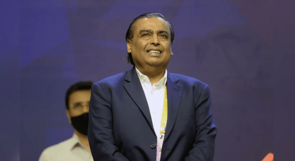 Reliance Industries Q2 Net Profit Rises 9.5% as Clean Energy Push Intensifies