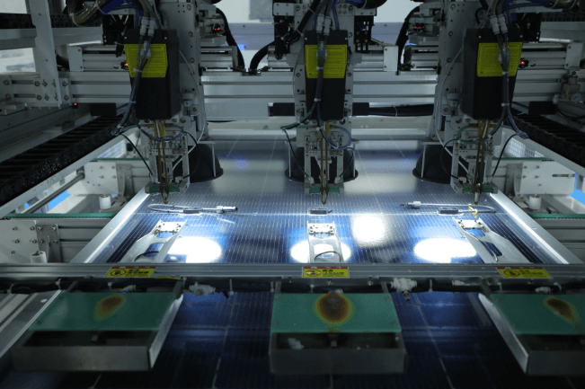 India’s Solar Module Capacity to Hit 215–220 GWp by FY28 (CareEdge Forecast)