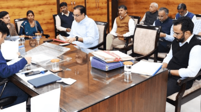 Install Solar Panels and Cut Electricity Bills: DC Sahil Gupta Urges Bhiwani Residents